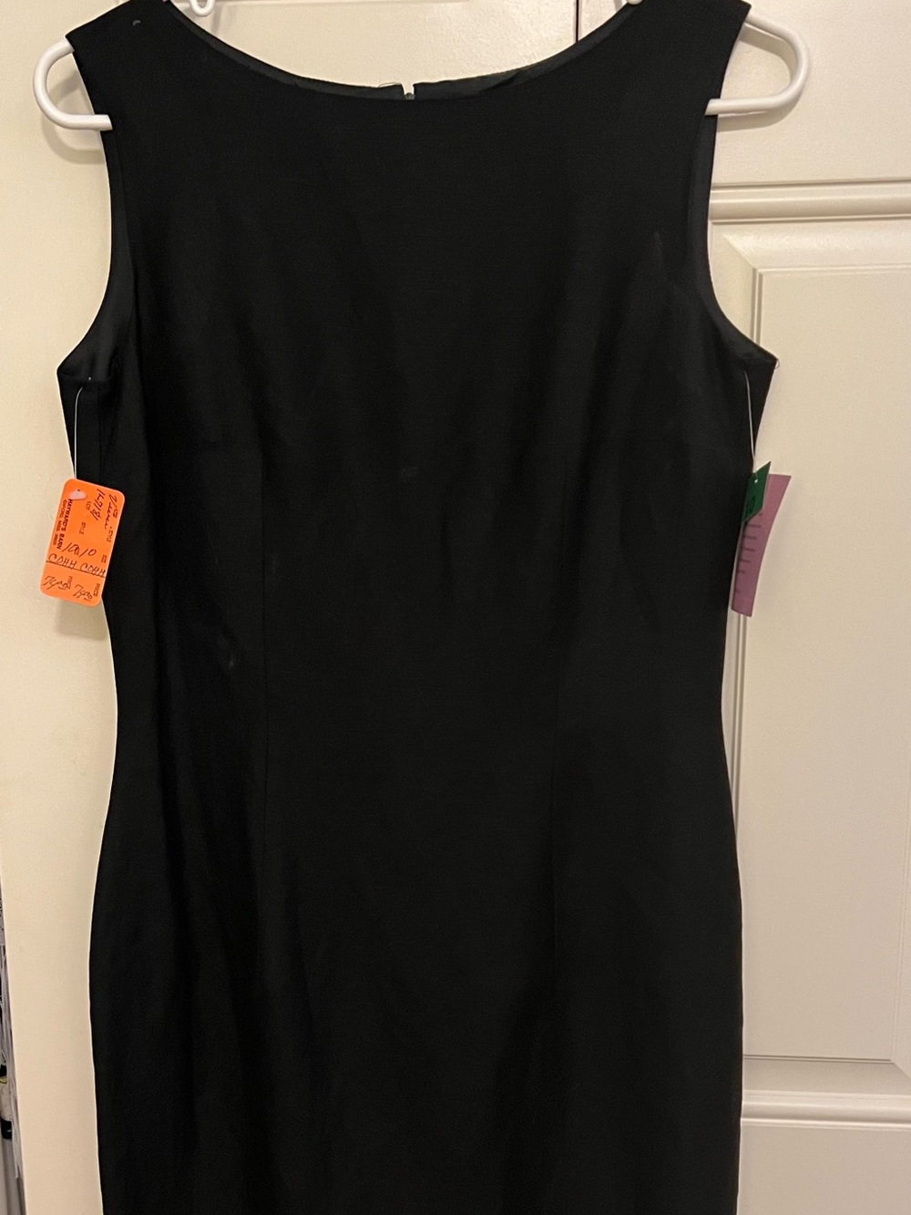 Classic Black Sleeveless Sheath Dress